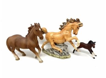 Horse Figurine Trio