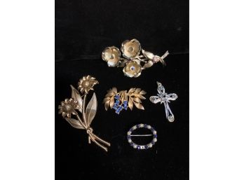 Jewlery Lot, Signed Coro (2), Signed JJ