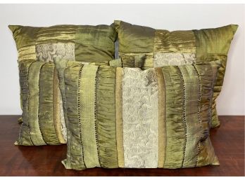 Luxe Green Pillow Set