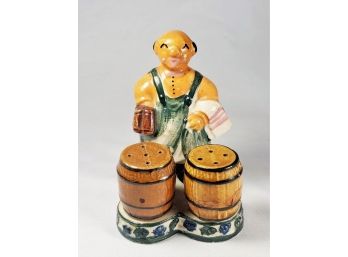 Beer Vender  Salt And Pepper Shakers Ceramic