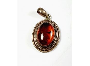 Sterling Silver Amber Oval Pendent