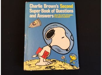 1977 Charlie Browns Second Super Book Of Questions And Answers