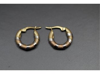 Nice 14k Gold Small Hoop Earrings