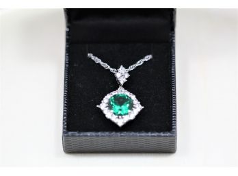 Platinum Plated Green Stone Necklace Pendant