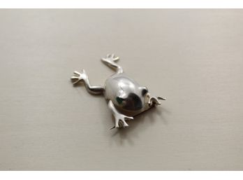 Vintage Sterling Silver Frog Pin