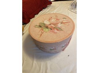 Beautiful Rose Themed Hat Box