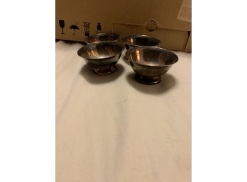 4 Silver Plae Finger Or Condiment Bowls