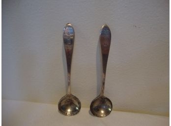 2 Sterling Small Spoons Engraved E.s.p. 25 Grams