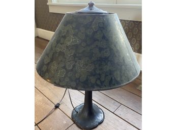 Metal Base Table Lamp