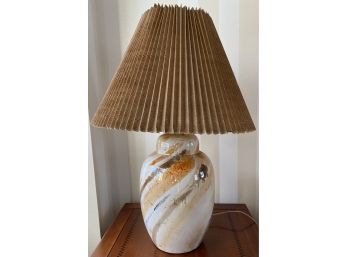 Good Looking Single Table Lamp