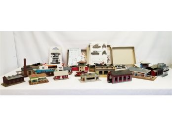 Vintage HO Scale Train Accessories: Stores, Train Station, Business' & Much More!