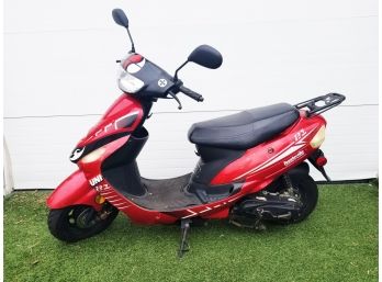 2014 Tao Red Scooter - For Repair Or Parts - See Description