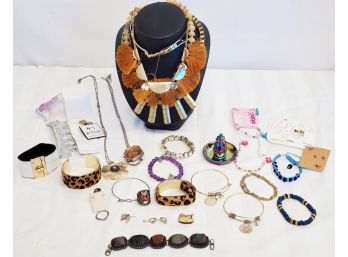 Ladies Costume Jewelry - Necklaces, Rings, Bracelets And More