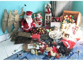 Large Vintage Christmas Lot - Christmas Lights, Ornaments, Tree Stands, Porzellan Puppe Dolls, Santas And More