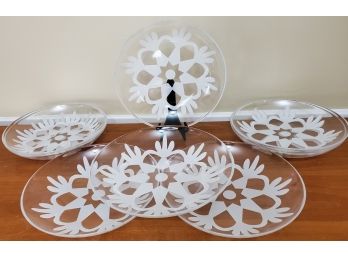 Set Of Eight Shallow Frosted 'Snowflake' Bowls