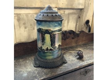 Vintage 1930s Scene-In-Auction Lamp Niagara Falls