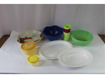 Lot Of Plastic Party Wares - Large Serving Platters And Bowls, Big Cups