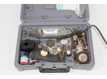 Dremel 3000 With Accessories And 2 Extra Cases