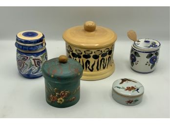 Beautiful Pottery Box Lot