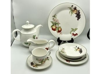 Dinnerware England ~ St Michael Ashberry ~