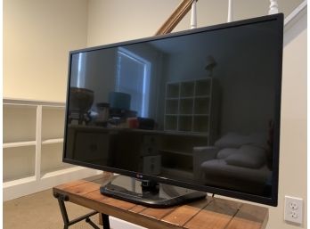 LG 44' TV Look At Pictures For The Information In The Back