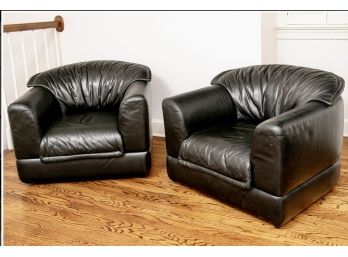 Pair Of Fine Quality Black Leather Club Chairs From HUKLA