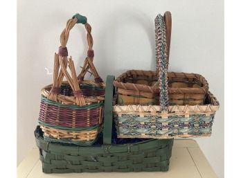 Lot Of 4 Baskets For Easter Or Decorating