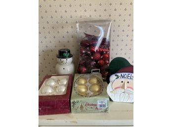 Christmas Lot With Red Ornaments In Good Or New Condition