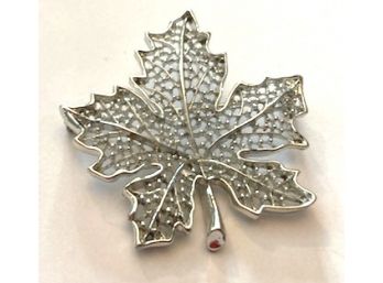 Brilliant Signed SARAH COV. Leaf Pin In Silver Tone