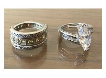 TWO GORGEOUS FASHION RINGS