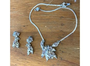 SUPER 'HOLLYCRAFT COPYRR 1953 RHINESTONE NECKLACE & EARRINGS SET, Pale Purple Painted Flowers