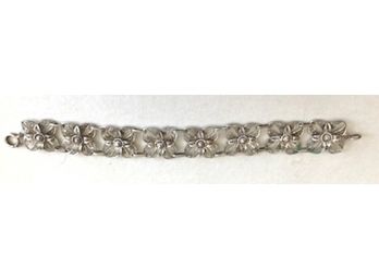 Intricate Floral Links Bracelet