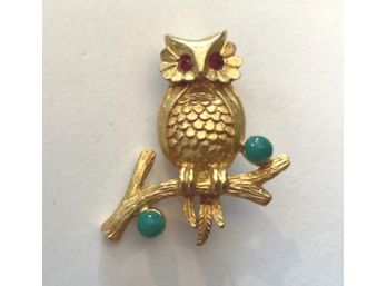 AWESOME OWL PIN, Red Eyes On A Limb With Green Stones