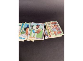 Vintage Baseball Cards 1978 Topps Assorted Set Of 25