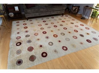 Contemporary Area Rug With Multi Toned Circular Design