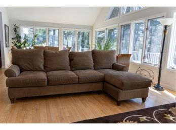 Highland House Mocha Tone 2- Piece Sectional Sofa