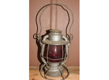 Dietz New York New Haven Hartford Railroad Lantern With Red Glass Globe