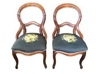 Pair Of Mahogany Antique Queen Anne Balloon Chair With Needlepoint Seats, C 1900