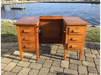 Antique Typewriters Flip Top Oak Desk, 6 Drawers And Two Pullouts - Cool Piece!