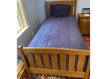 Stickley Oak Twin Bed With Ralph Lauren Bedding