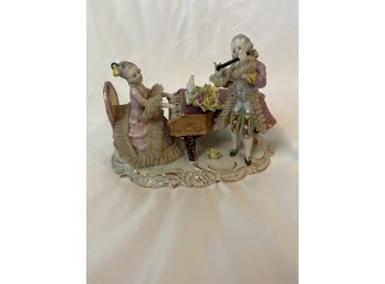 Vintage Rococo/Baroque Figurine