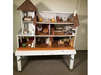 Fantastic Large Doll House & Rolling Table And All Doll House Furniture - Loads Of Items - GREAT LOT !