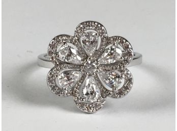 Adorable Sterling Silver / 925 Flower Ring With All White Zircons - Amazing Sparkle ! Nice Ring !