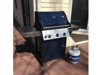 Very Nice VERMONT CASTINGS Gas Grill - Navy Blue - With Extra New & Full Gas Cylinder