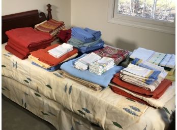 Great Group Of ALL QUALITY Linens - Tablecloths - Napkins & More - All Clean & Folded