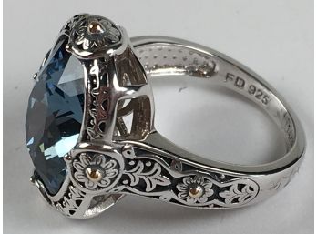 Wonderful 14t Gold & Sterling Silver / 925 Ornate Ring With Large Blue / Green Topaz - FANTASTIC COLOR !