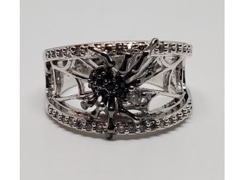 Cool Spider Ring In Silver Tone