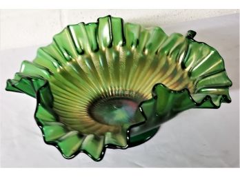 Vintage Green  & Gold Ruffled Edge Iridescent Fenton Carnival Glass Bowl