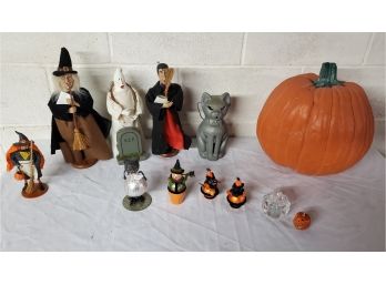 Halloween Lot, Witches, Pumpkins And Cat Lantern