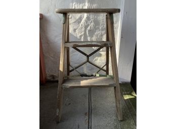 Wooden 2 Step Ladder